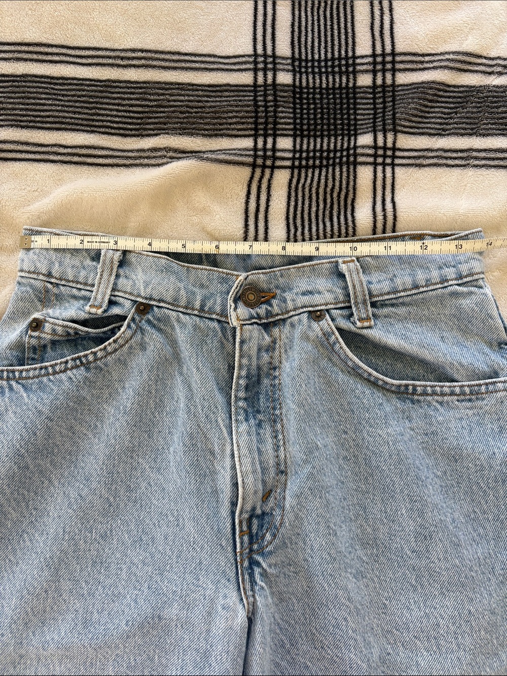 560 Student Levi Orange Tab Jeans - Picture 4 of 11